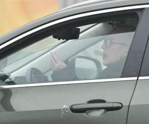 Krystyna Janda kurzy w aucie