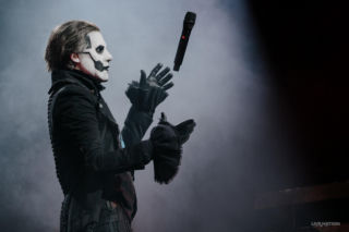 Tobias Forge (Ghost) ucieszył się, kiedy... utracił anonimowość. Czuję się o wiele bardziej komfortowo 
