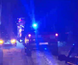 Kolejny atak zimy w Polsce na początku 2026 r. Intensywne opady śniegu na Warmii i Mazurach [ZDJĘCIA].