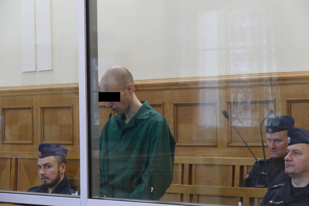 Horror w Łodzi. Zaszlachtował przyjaciela, chciał go podpalić i zjeść