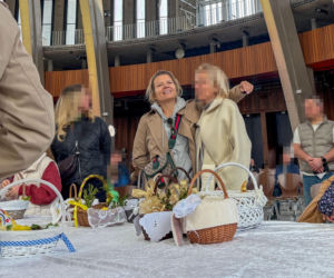 Marta Manowska ze święconka