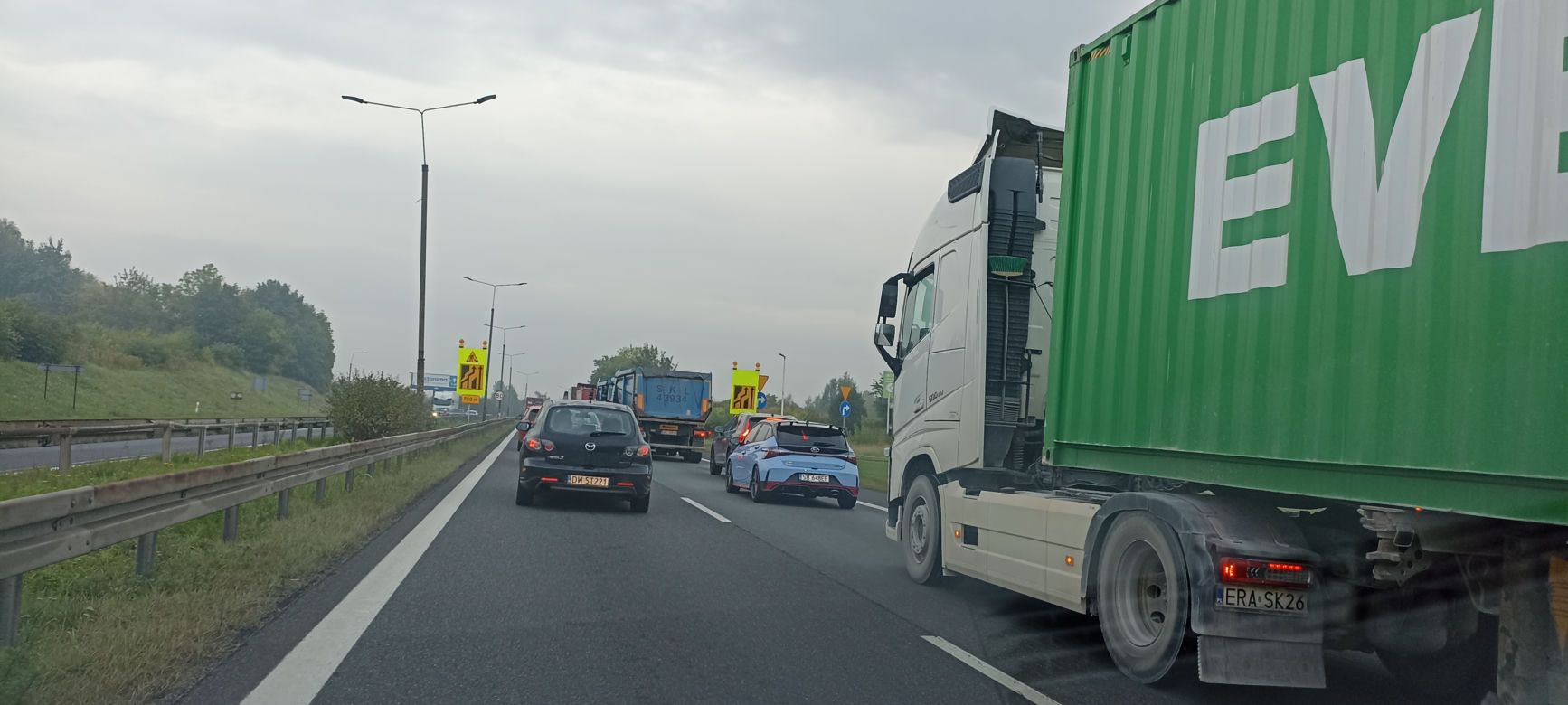 Gigantyczne korki na DK86 w Sosnowcu. Ruszył remont. Więcej niż 20 km/h nie pojedziecie!