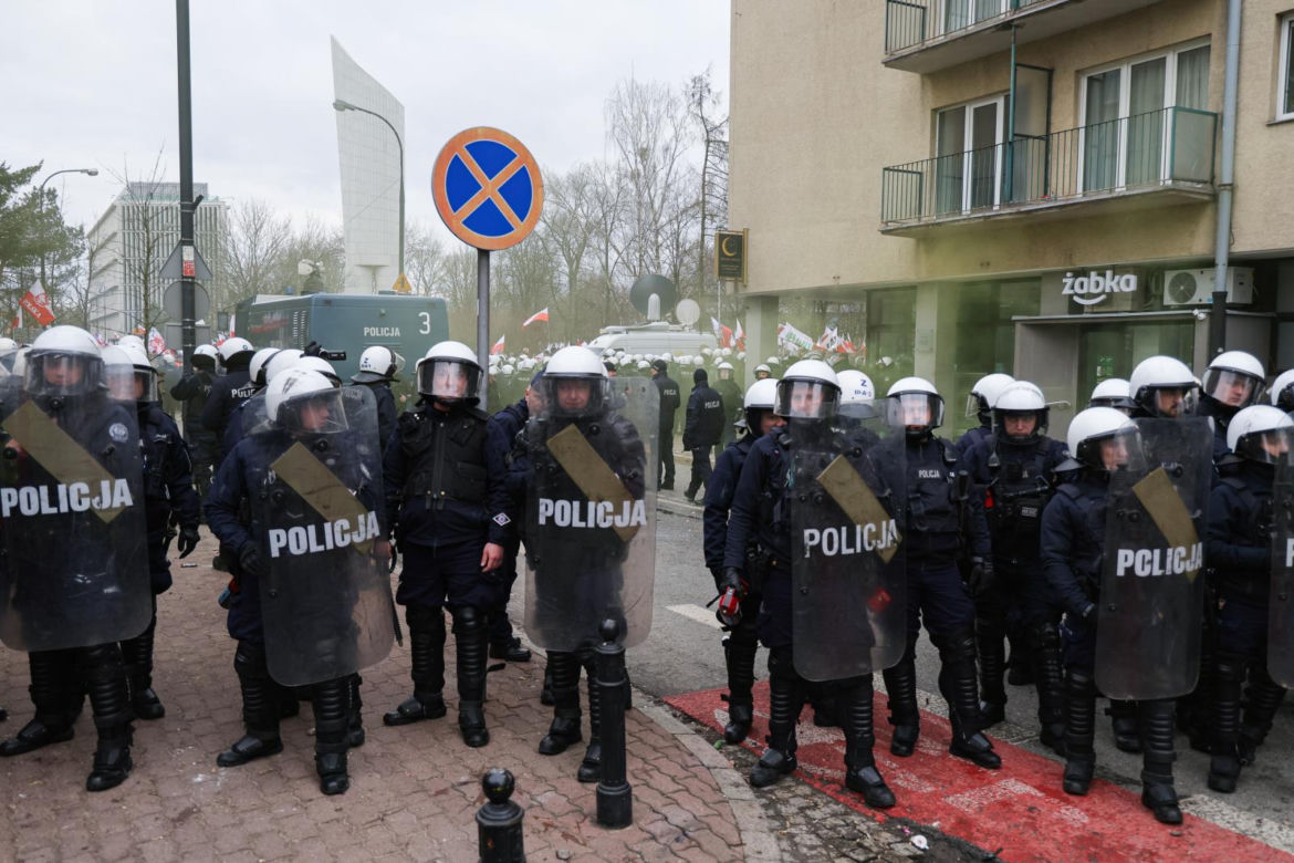 Protest rolników pod Sejmem - starcia z policją