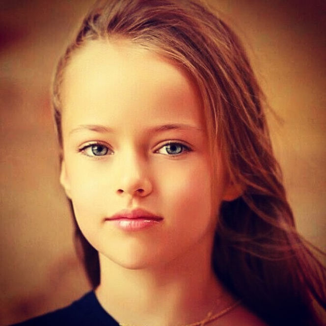 Kristina Pimenova: do kogo podobna?