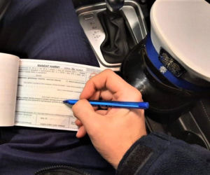 Mieli zbyt ciężką nogę!  Na razie za kierownicę nie wsiądą