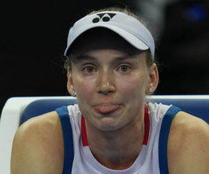 WTA Pekin: Sensacyjna klęska Jeleny Rybakiny! Liderka rankingu gorsza od 118. rakiety świata!