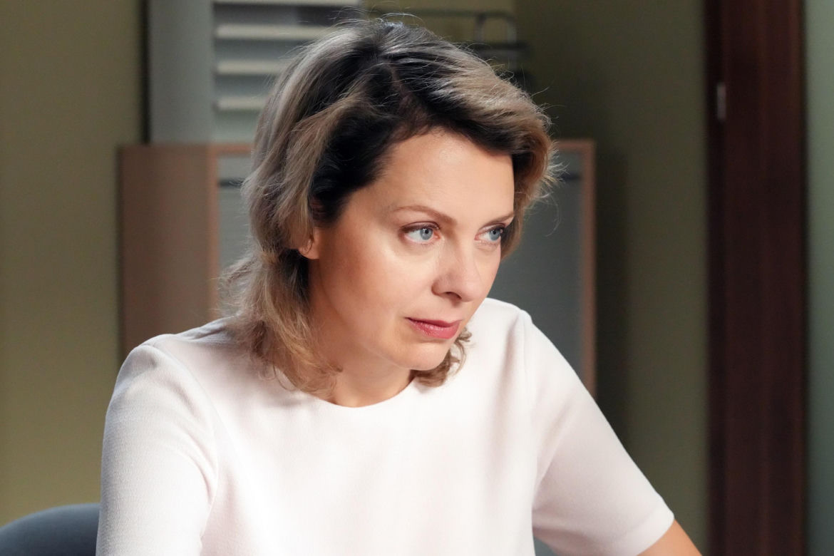 	Barwy szczęścia odc. 2976. Dorota Kujawiak (Karina Seweryn)