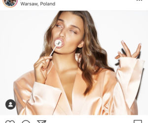 Wieniawa wygina się i prowokuje lizakiem