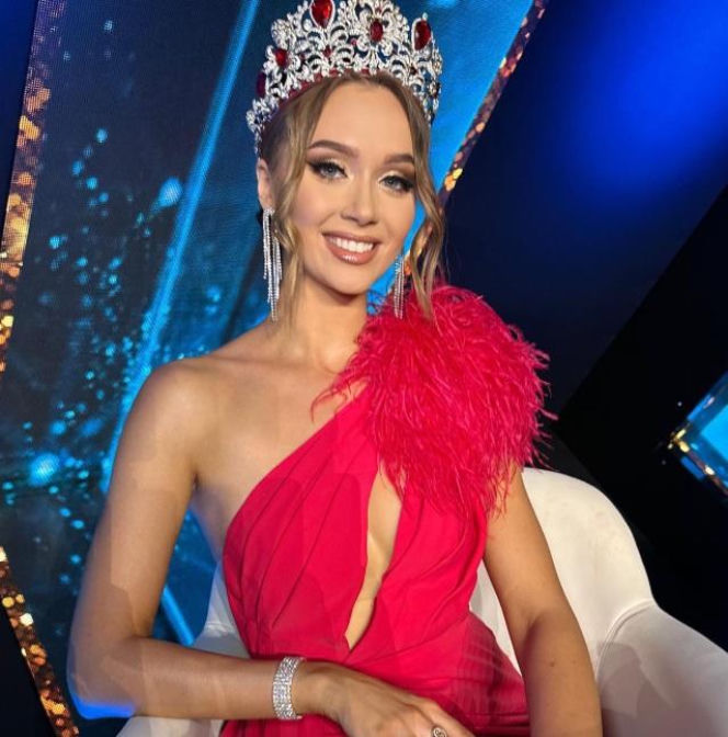 Aleksandra Klepaczka, miss i reporterka Ekstraklasy