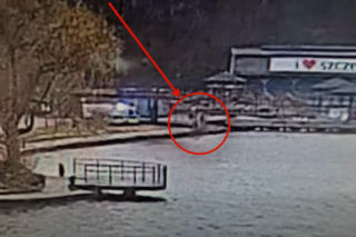 Chciał uniknąć mandatu i wskoczył do jeziora. Policyjny pościg za nastolatkiem zakończył się w wodzie