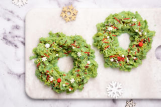 Wyglądają jak dekoracje, smakują jak marzenie. Zrób te świąteczne wianki