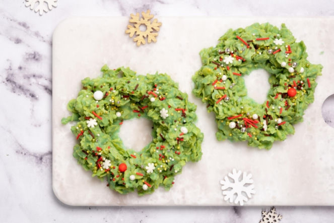 Wyglądają jak dekoracje, smakują jak marzenie. Zrób te świąteczne wianki