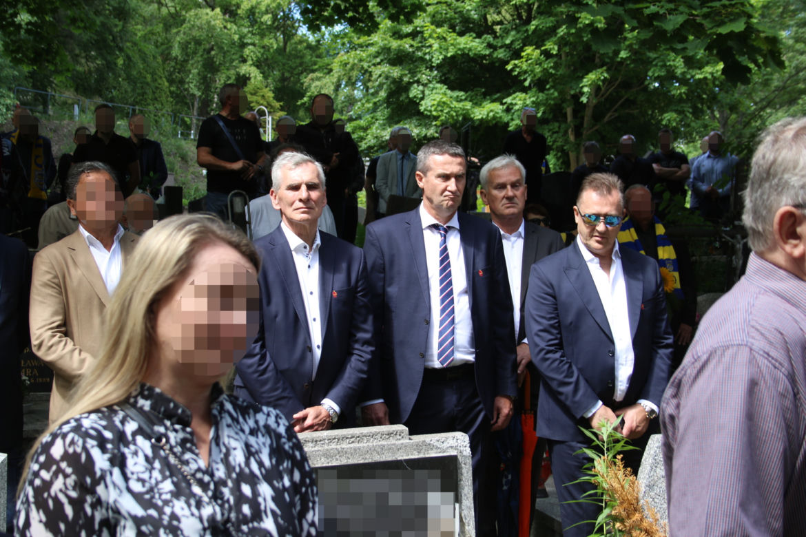 Pogrzeb Janusza Kupcewicza. Ikony polskiej piłki pożegnały sportowca