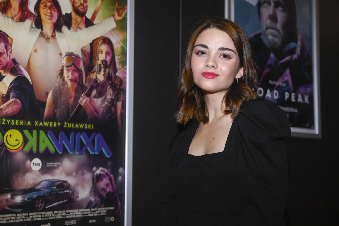 Siostra Julii Wieniawy w krwawym show! Ze słodkiej dziewczynki w krwawego wampira