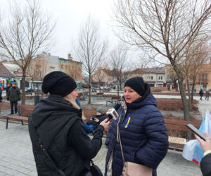 Starachowice solidarne z Ukrainą. Wiec poparcia na Rynku