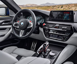 BMW M5 4.4 V8 biturbo M xDrive