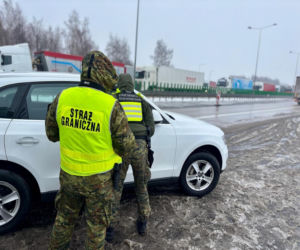 Siedem miesięcy tymczasowych kontroli na granicy