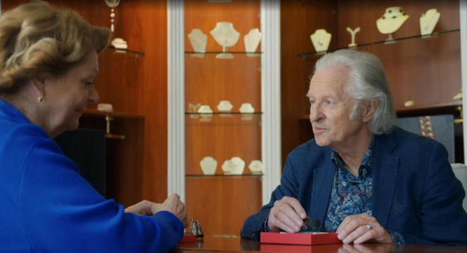 Barwy szczęścia odc. 3273. Józefina Rawiczowa (Elżbieta Jarosik), jubiler (Wojciech Gałziński)