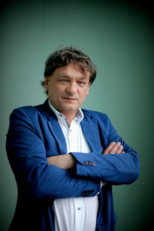 Piotr Tymochowicz ma dużo młodszą żonę