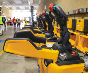 Wózek widłowy – na co zwrócić uwagę przy wyborze napędu 