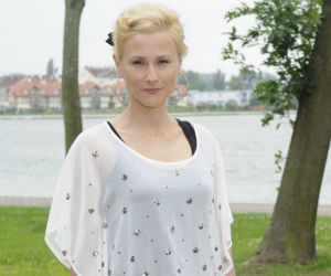 NAD ROZLEWISKIEM. Mirka (Sylwia Juszczak-Arnesen) 
