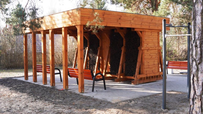 Tężnia solankowa na os. Bór w Skarżysku-Kamiennej