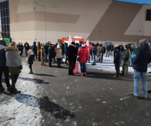 Protest przeciwko segregacji sanitarnej w Lesznie