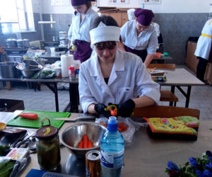 Konkurs kulinarny im. Wiktora Kulerskiego w grudziądzkim gastronomiku