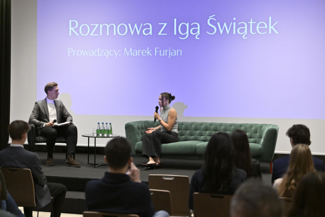 Iga Świątek rozdała stypendia