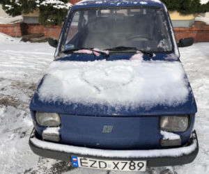Parada Maluchów przejechała ulicami Łodzi. To atrakcja w ramach WOŚP