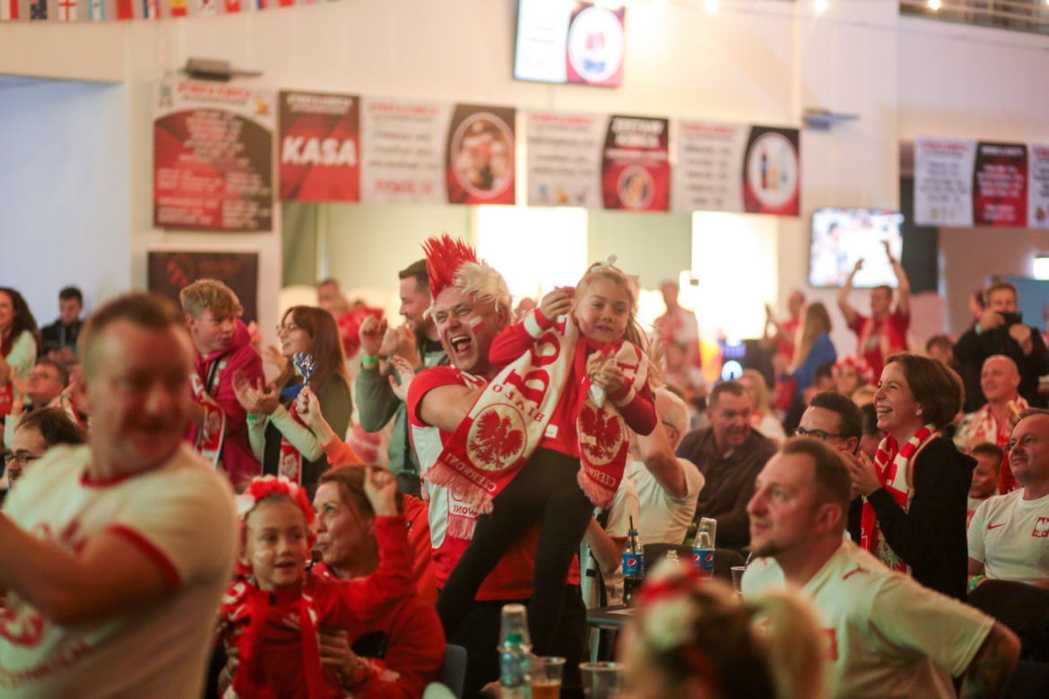 Polska - Arabia Saudyjska w strefie kibica na Stadionie Śląskim