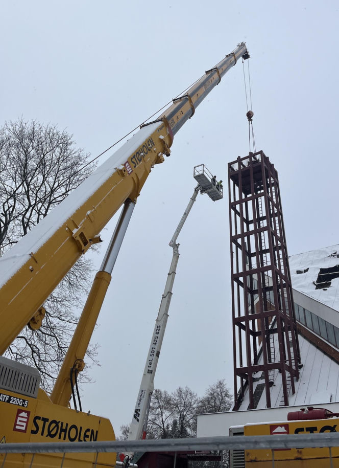 Pożar kościoła na Dziesiątej. Znika charakterystyczna wieża przy ul. Kunickiego