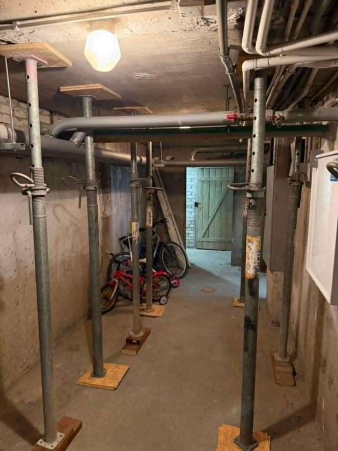 Blok na Ursynowie grozi zawaleniem