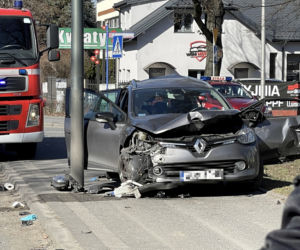 Strażacy jechali do pożaru, zderzyli się z osobówką. Dramat w Grodzisku Mazowieckim