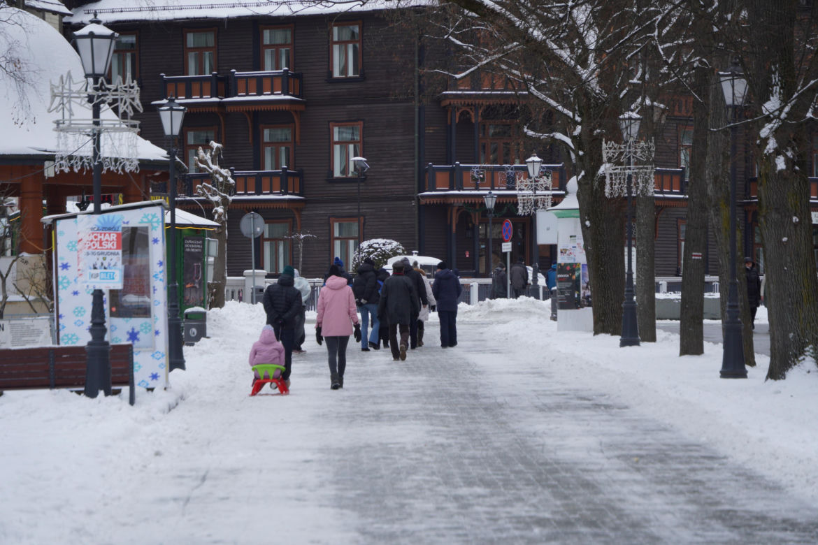 Przybywa turystów, ubywa mieszkańców. Nietypowy problem małopolskiego miasta