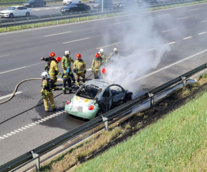 Miętowy garbus płonął jak pochodnia na S8