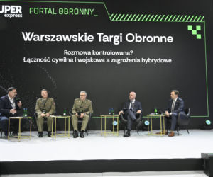 Warszawskie Targi Obronne. Scena Biała Rozmowa kontrolowana? Łączność cywilna i wojskowa a zagrożenia hybrydowe