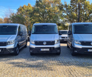 Volkswagen Crafter przeznaczony do przewozu osób zatrzymanych