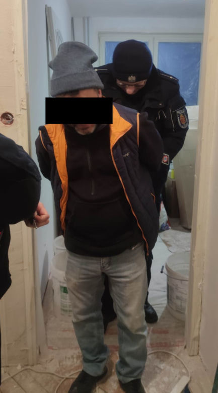 Rura z gazem przeszkadzała mu w remoncie. Wyciął ją