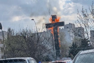 Pożar krzyża Mokotów