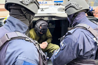 Wchodził z podniesioną głową. Po przesłuchaniu spuścił wzrok. Jakub Z. czeka na decyzję sądu