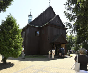 Tak zmienił się kościół z kultowego Rancza. Aktorzy zbierali na remont