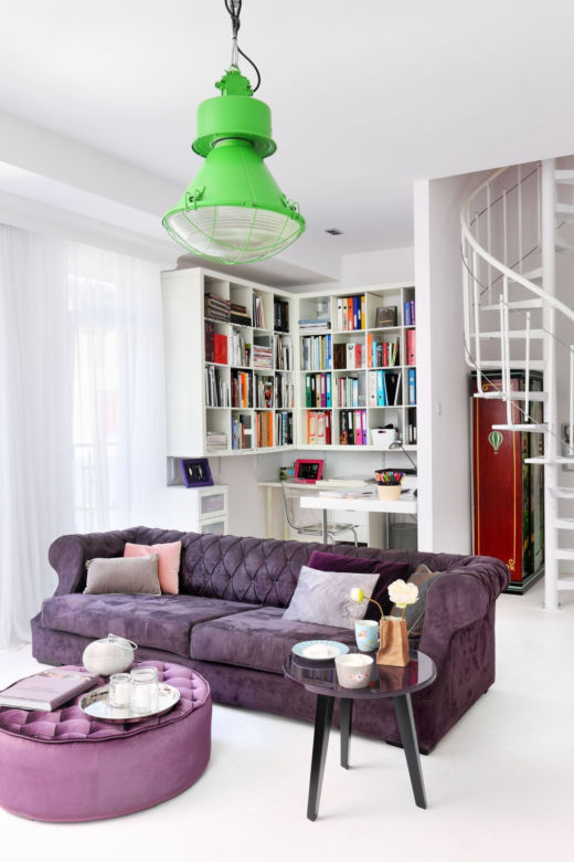 Fioletowa sofa
