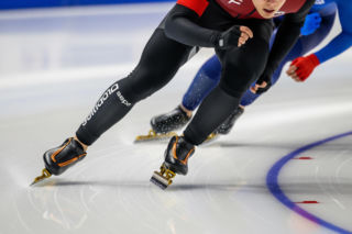 Łyżwiarstwo szybkie na Igrzyskach 2026. Sensacyjne rozstrzygnięcia w finale 500 m kobiet