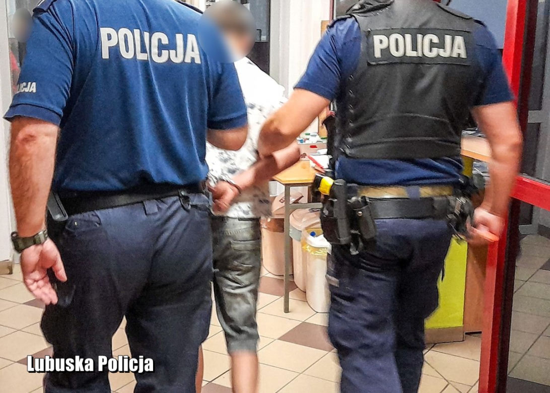 Najpierw groził śmiercią, później wyjął broń i strzelał do ludzi! Horror mieszkańców Wschowy! [ZDJĘCIA]