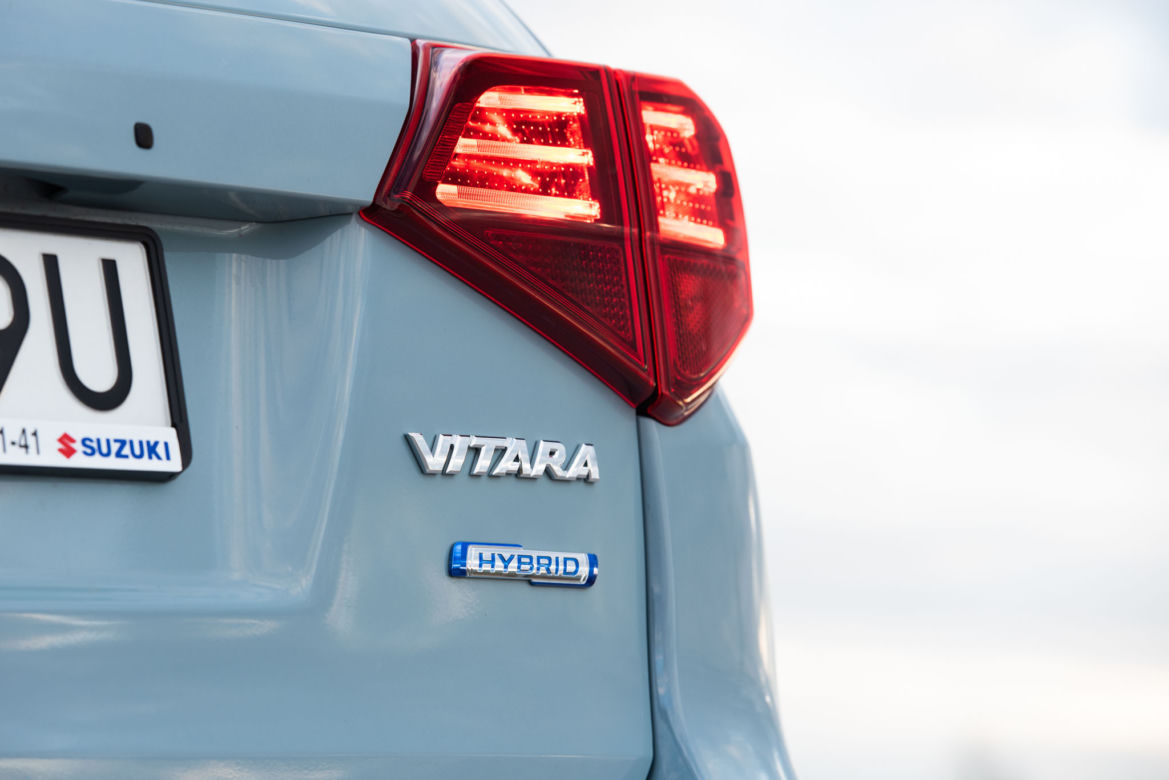 Suzuki Vitara Hybrid Elegance 1.4 Boosterjet 6MT