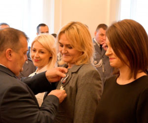 Białystok. Od 30 lat są związani z policją. Zobacz kto został wyróżniony