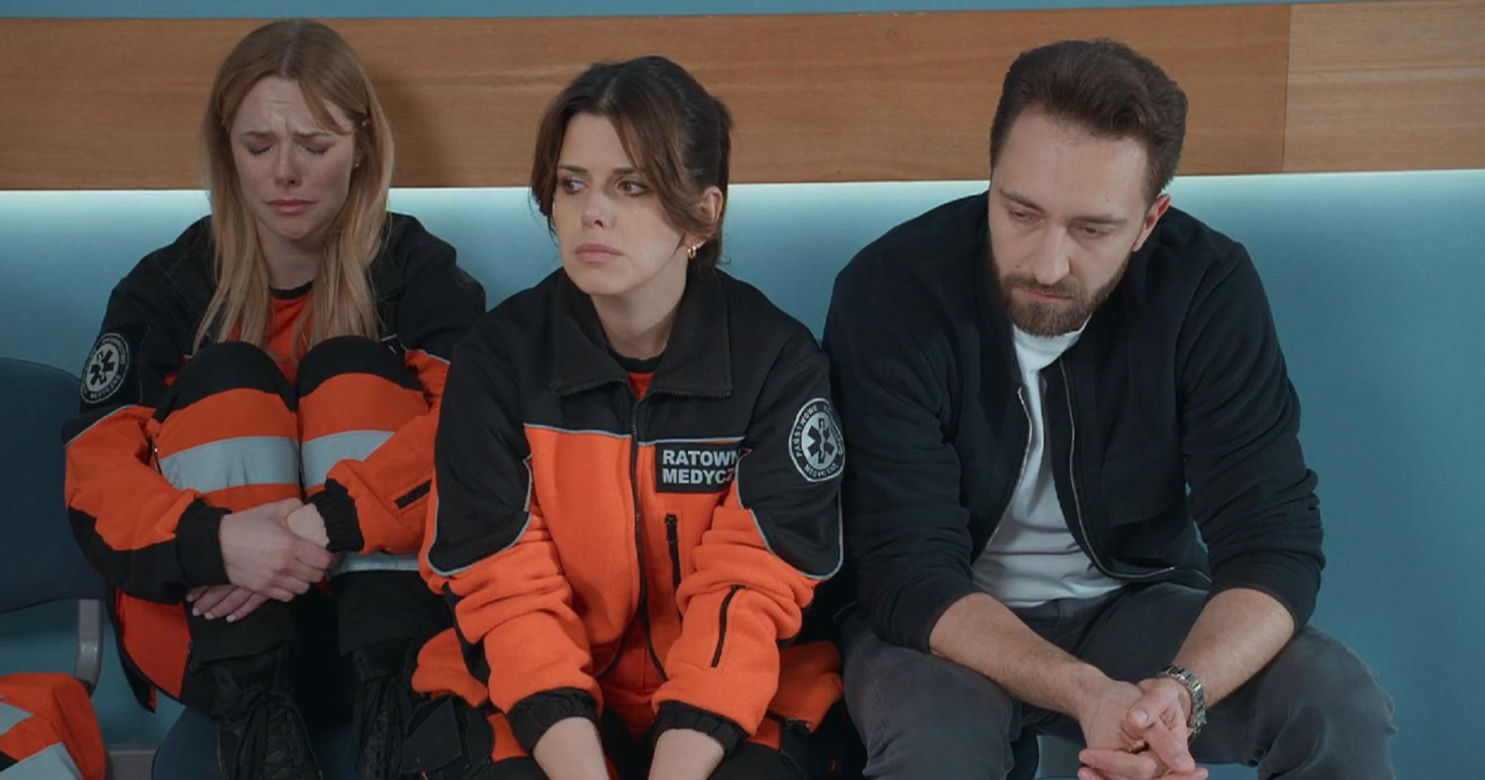 	Na sygnale odc. 705. Martyna (Monika Mazur), Piotr (Dariusz Wieteska), Basia  (Anna Wysocka)