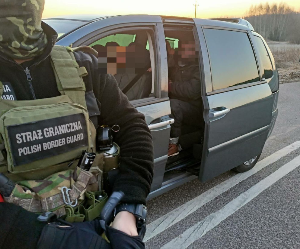 Cudzoziemcy próbowali nielegalnie dostać się do Polski. Znowu niespokojna doba na granicy