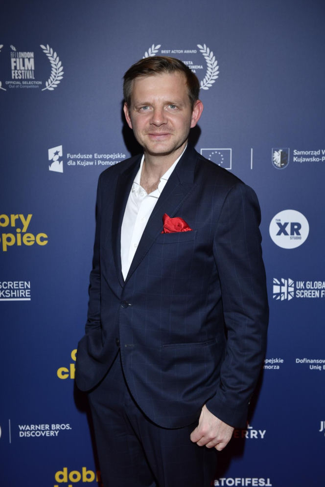 Bezrobotny Piróg, kolorowa Sadowska i amerykański Zawierucha na premierze filmu